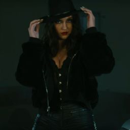 Savannah Dexter – “Bring It” ft. Brabo Gator REVIEW